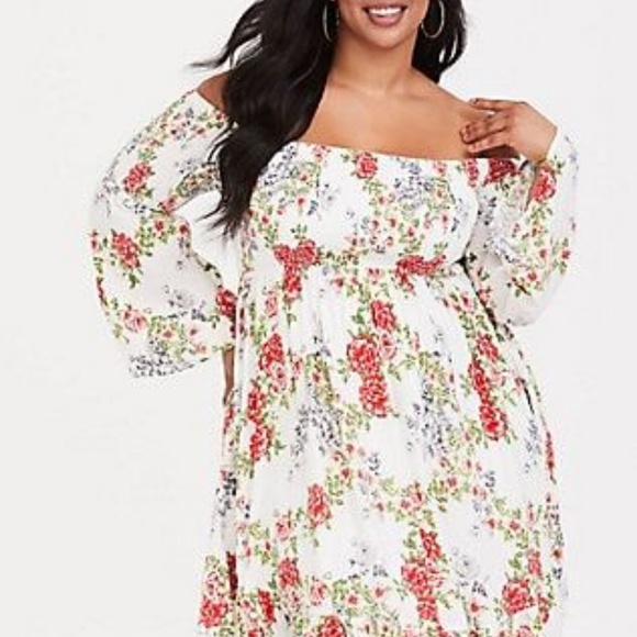 torrid Dresses & Skirts - Ivory Floral Smocked Challis Dress torrid Dresses & Skirts - Ivory Floral Smocked Challis Dress